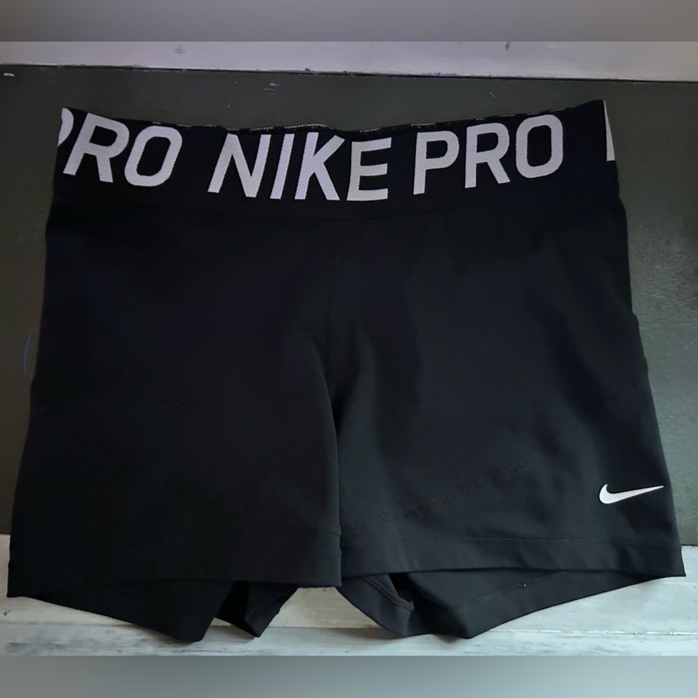 Nike Women's Pro 3” Shorts